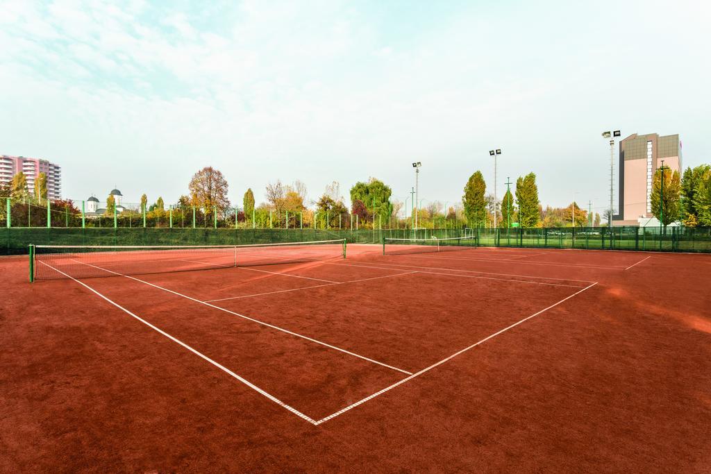 Ramada By Wyndham Bucharest Parc Hotel Dış mekan fotoğraf